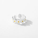 Exquisite Olivia Sterling Silver Daisy Enamel Ring