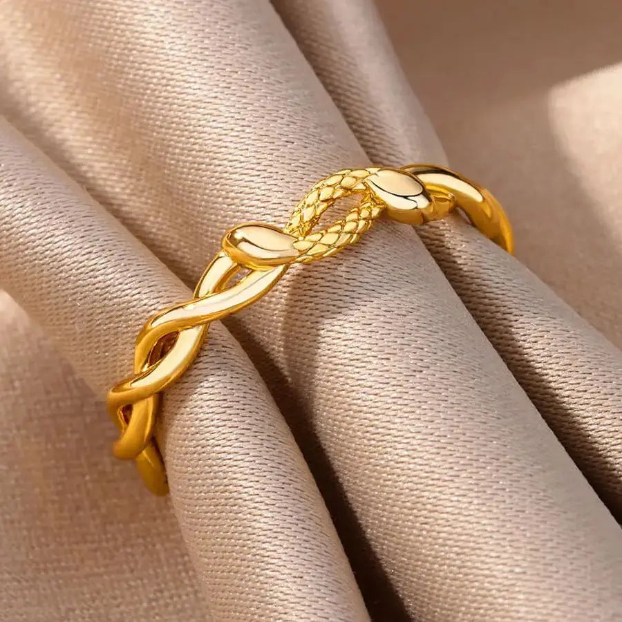 Gold Color Daisy Twisted Snake Ring