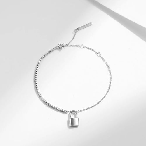 Shining CZ Asymmetry Bracelet