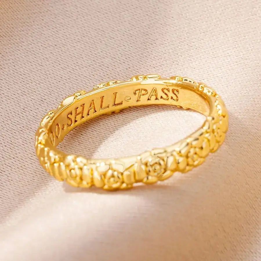 Gold Color Daisy Twisted Snake Ring